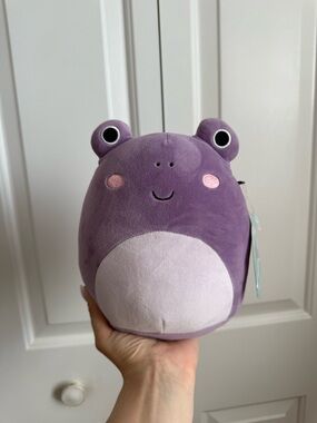 Philomena the Purple Toad 7” Squishmallow